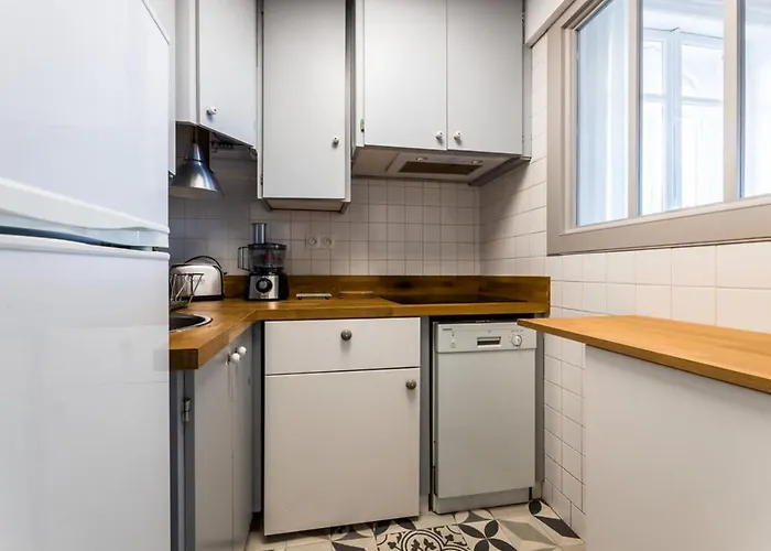 Coast Keyweek Duplex In The Center With Sea View דירה